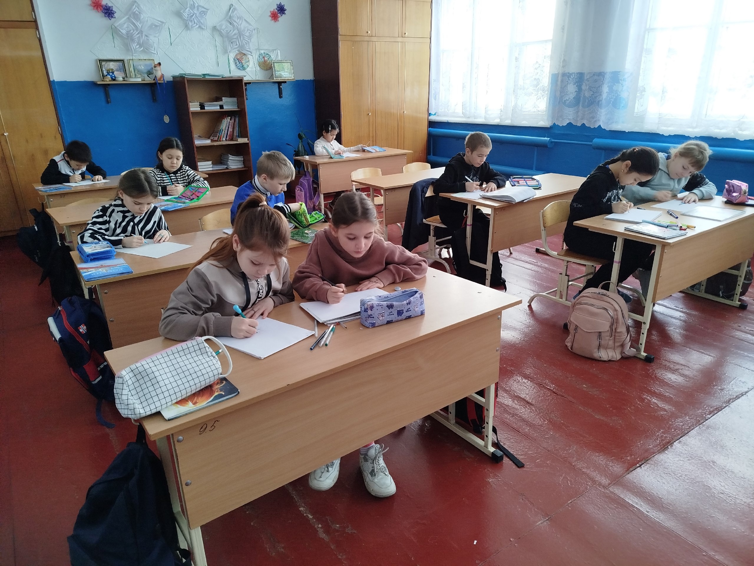 &amp;quot;Спасатель&amp;quot; в 1,3 классах..