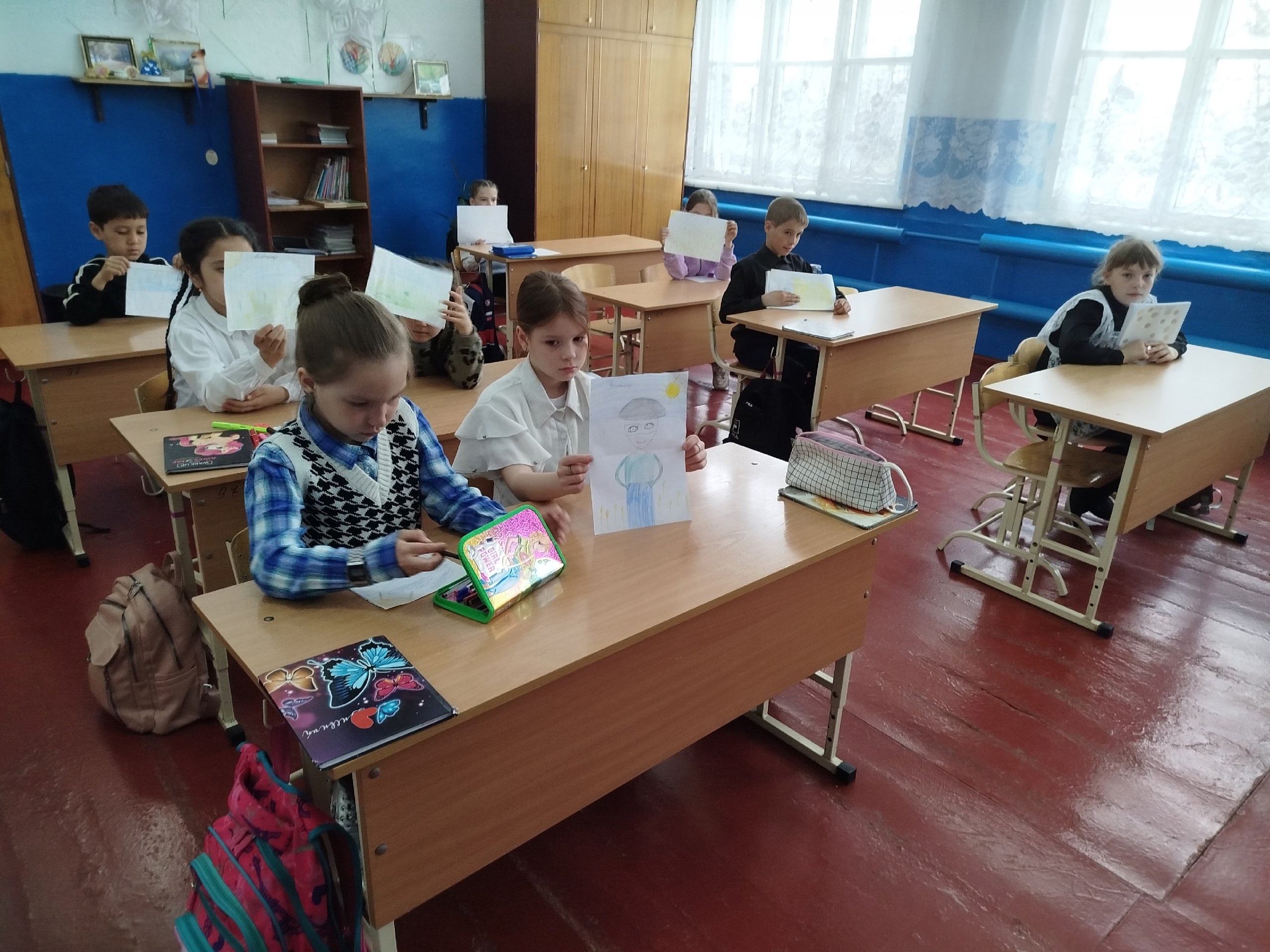 Мир профессий на тему : ,,Комбайнёр&amp;quot; в 1, 3 классах.